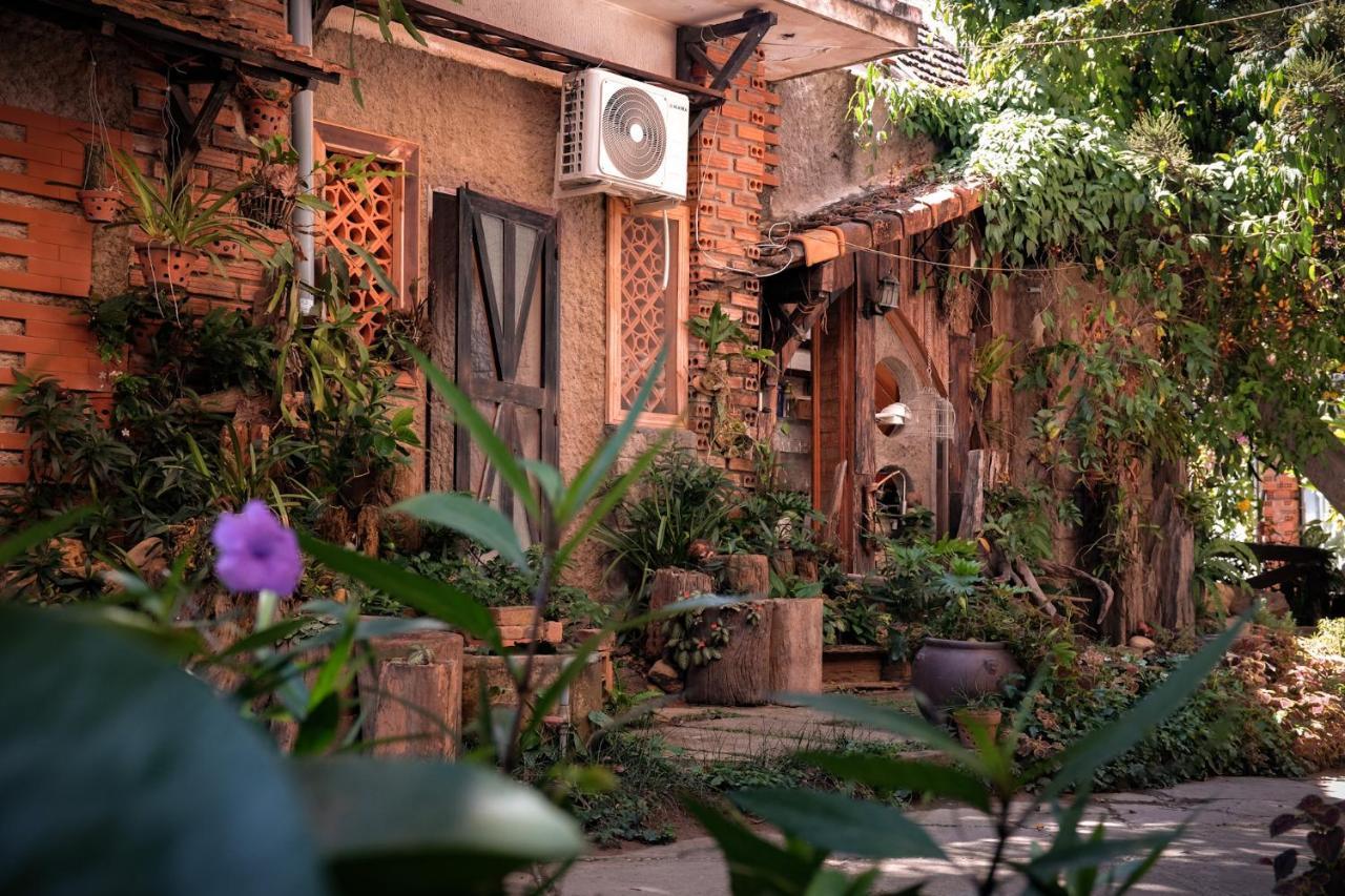 Y.O Inn Kon Tum Exterior foto