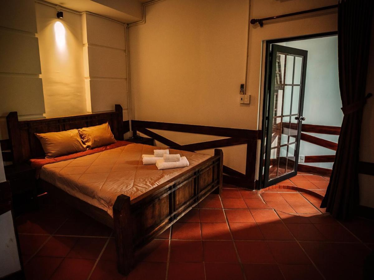Y.O Inn Kon Tum Exterior foto